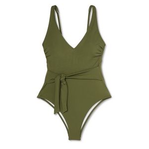 🌸 NWT ‼️Shade & Shore One Piece Swim Suit Medium